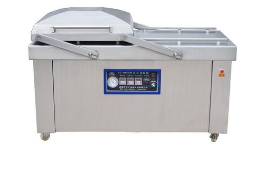 講解一下小型真空包裝機(jī)能提高產(chǎn)品的價值和品質(zhì)