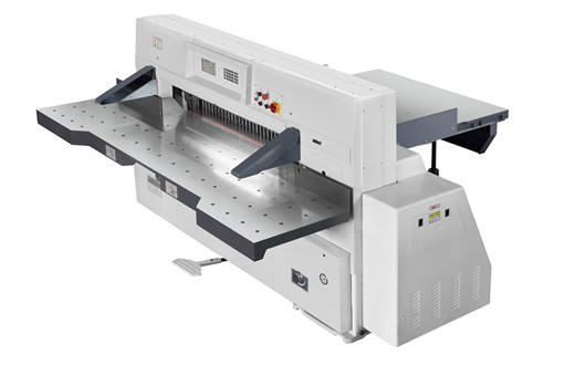 液壓切紙機(jī)操作時(shí)，需要注意哪些事項(xiàng)？