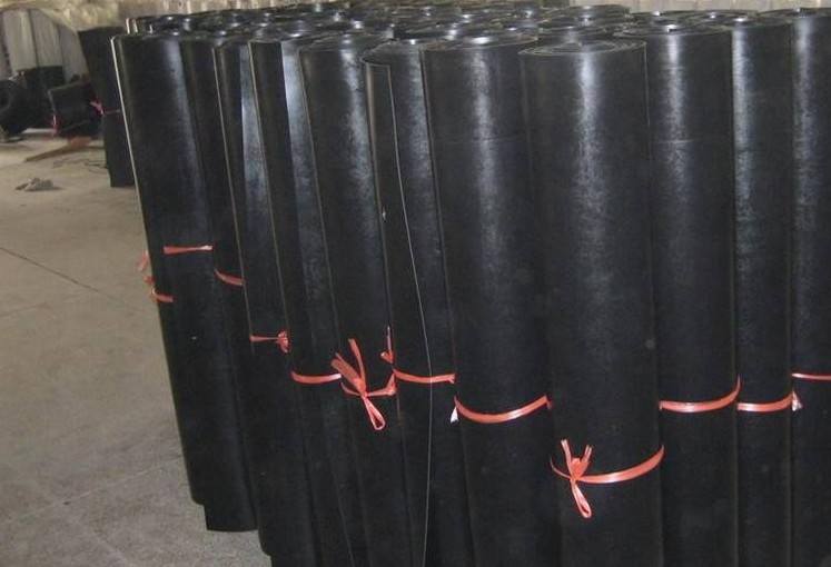 
                是什么原因?qū)е陆^緣橡膠板老化的呢？您知道多少？
            